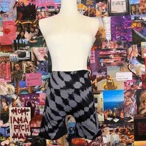 PINK Victoria's Secret Black and Gray Leggings